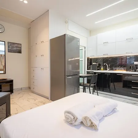Cozy Studio At Vyronas For 2 Pers By Mps Athens Exterior photo